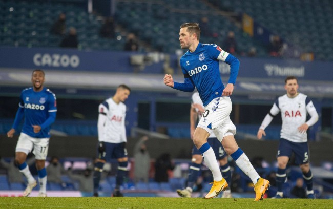 数十亿欧元 数十亿欧元